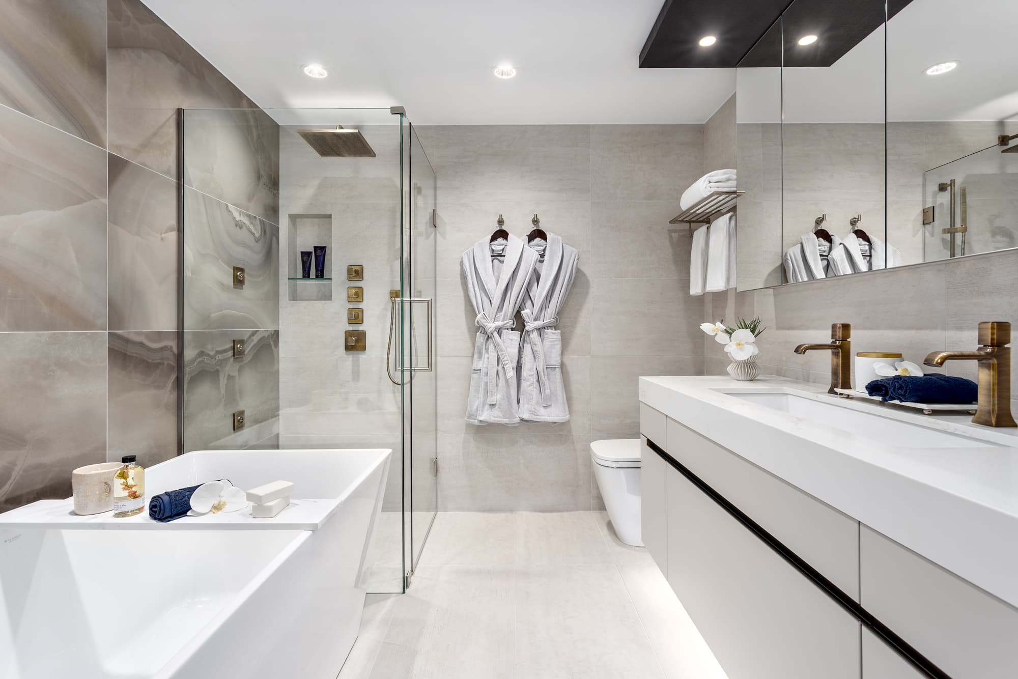 Italia by Solterra - Image 9