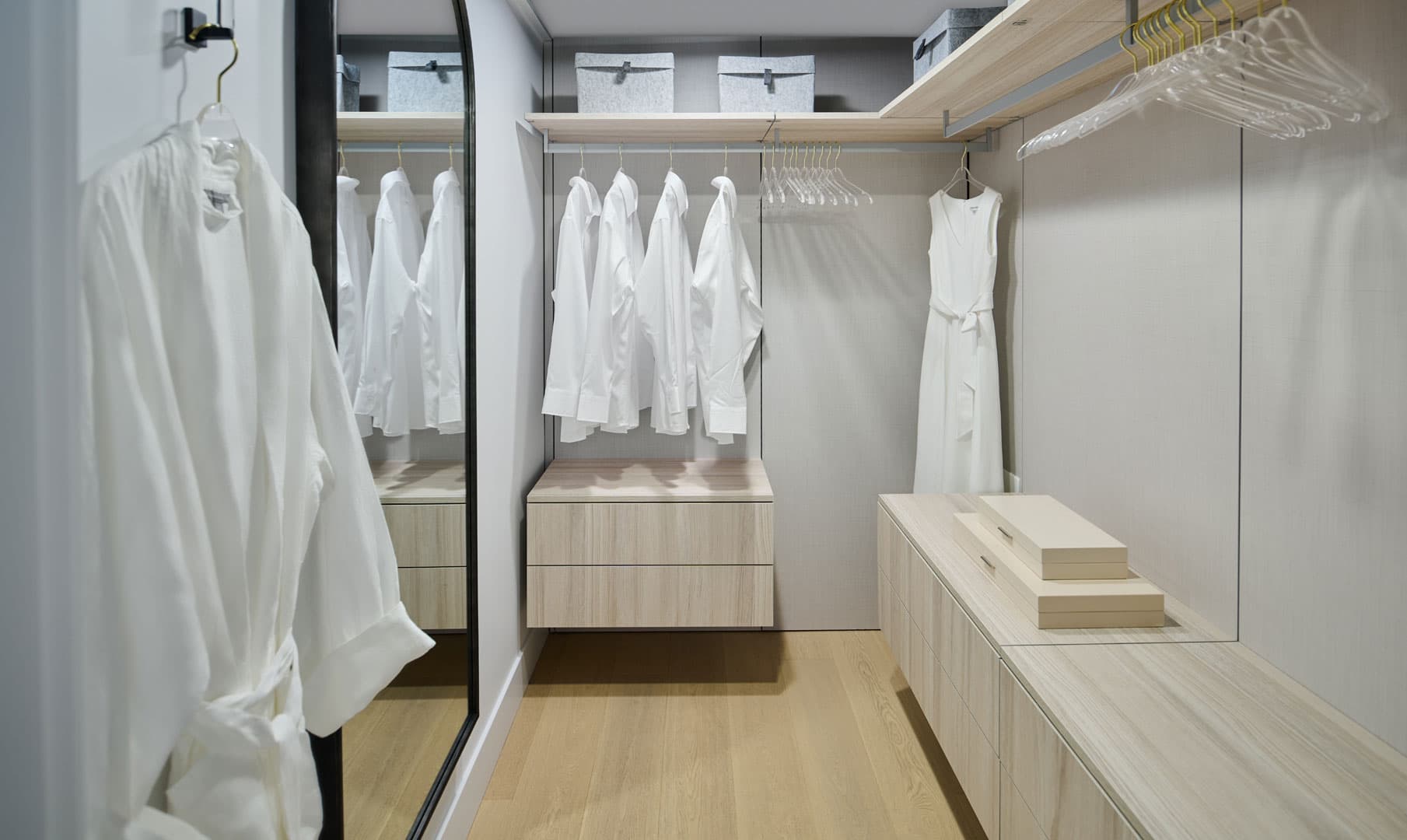 Executive on the Park - Image 6