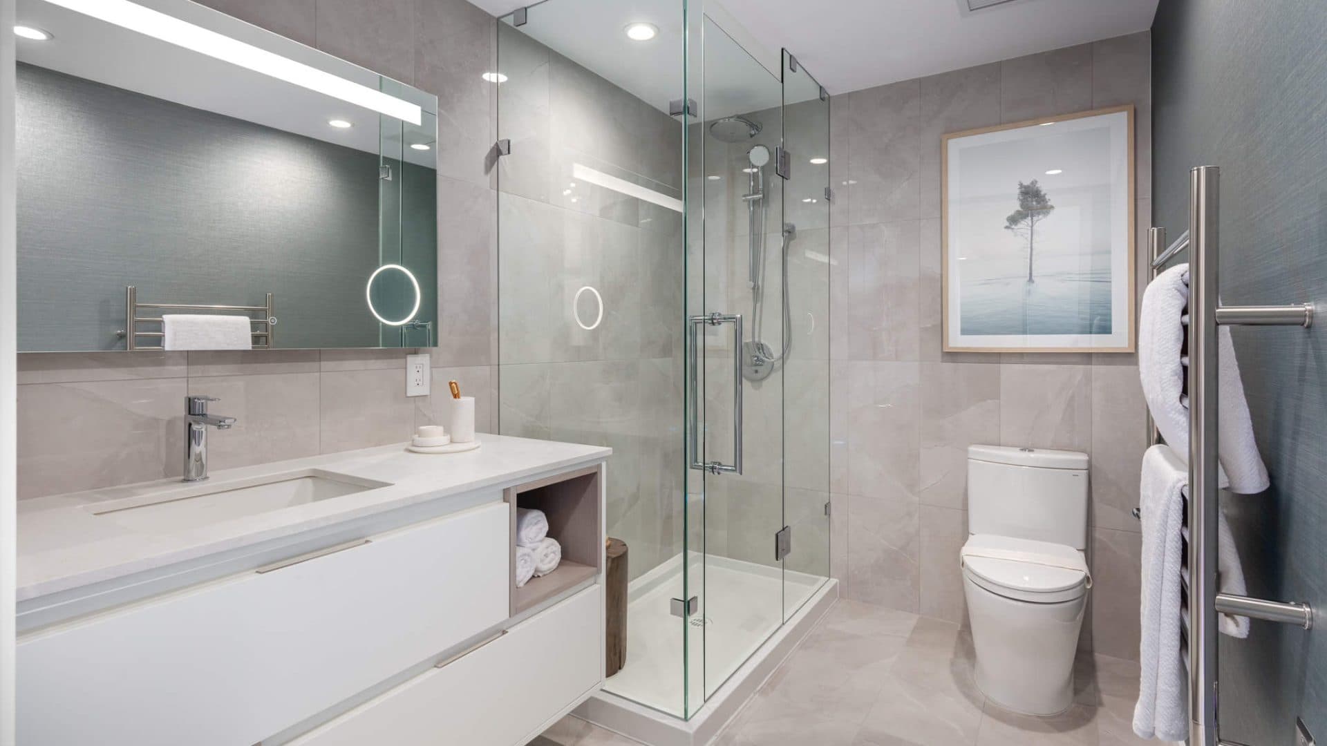 Artesia Metrotown - Image 7